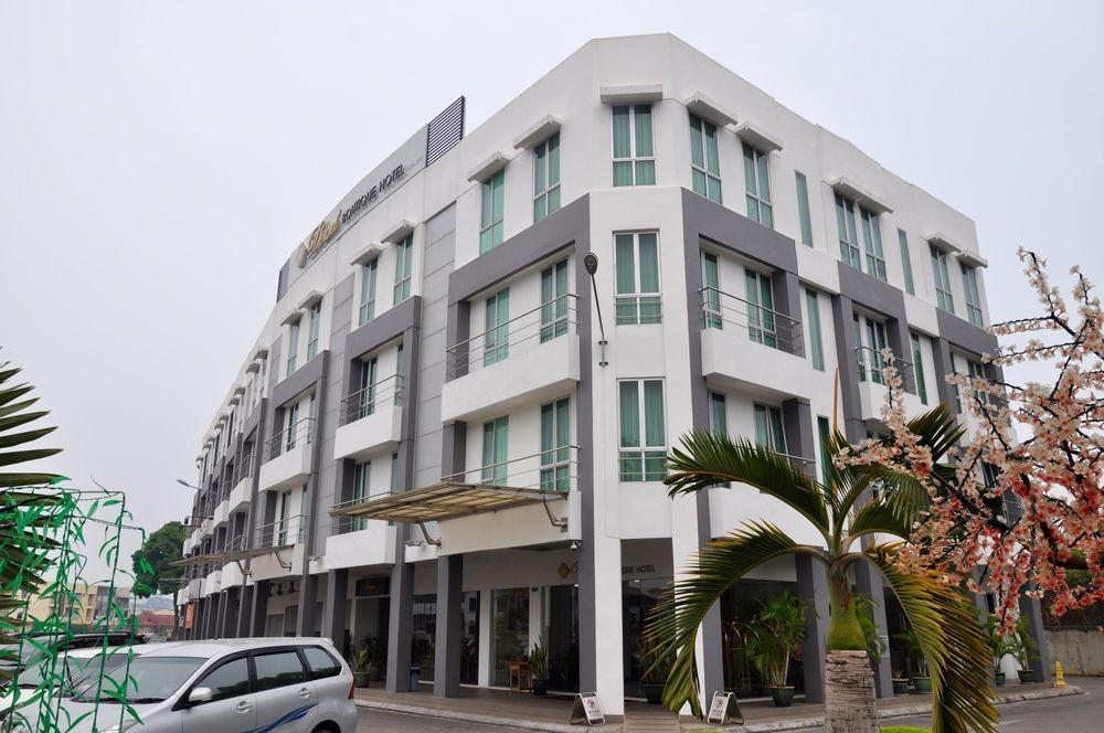 Dehome Boutique Hotel Kuching Exterior photo